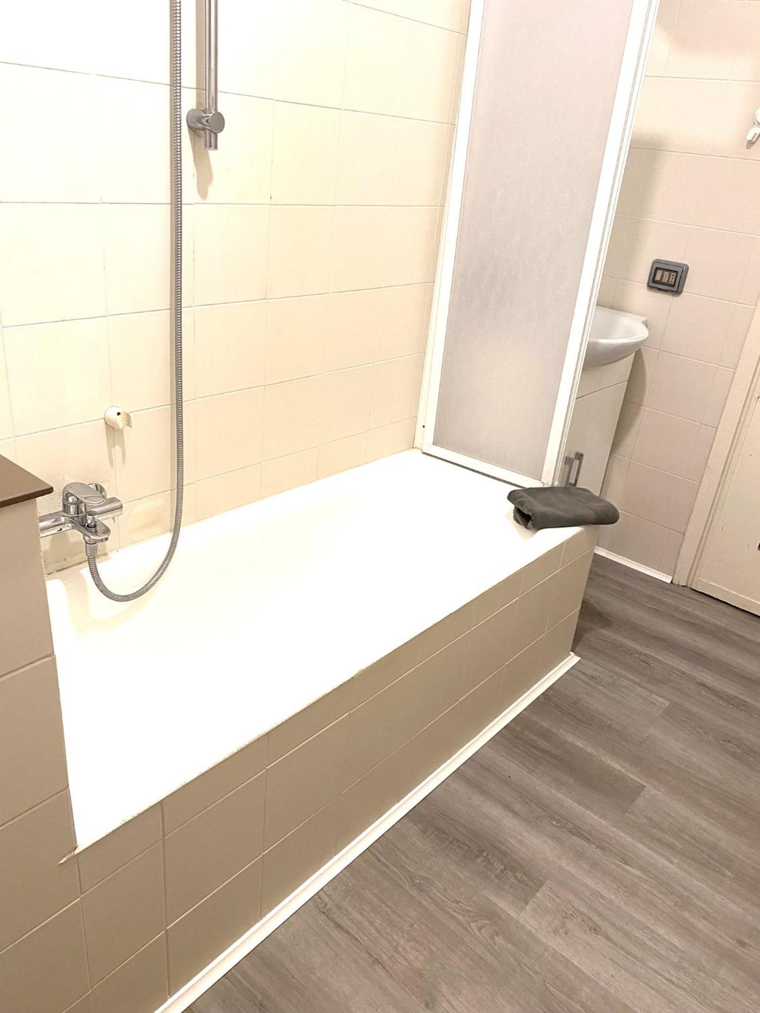 Casa Manolo Corsico Navigli Suite Apartment Milan Eksteriør bilde