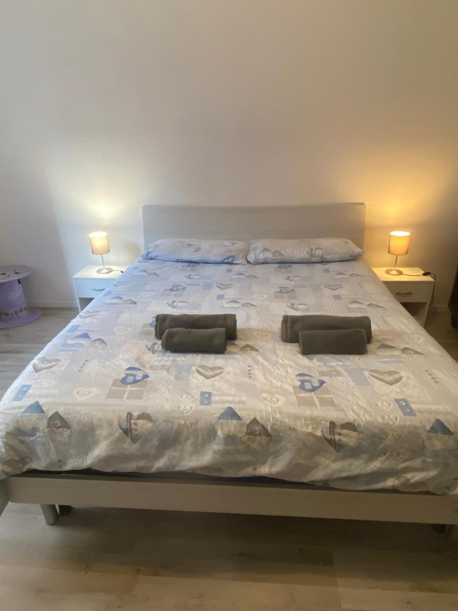Casa Manolo Corsico Navigli Suite Apartment Milan Eksteriør bilde